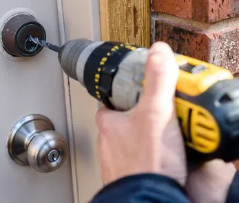 City Locksmith Services Miami, FL 305-894-5980 - 15-Hour-Locksmith